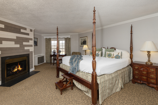 Honeymoon Suite Photo 1