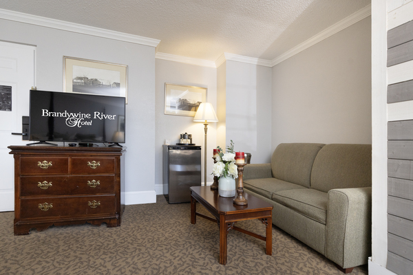 Honeymoon Suite Photo 4