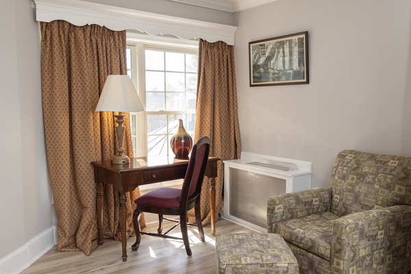 Premium Suite Photo 3